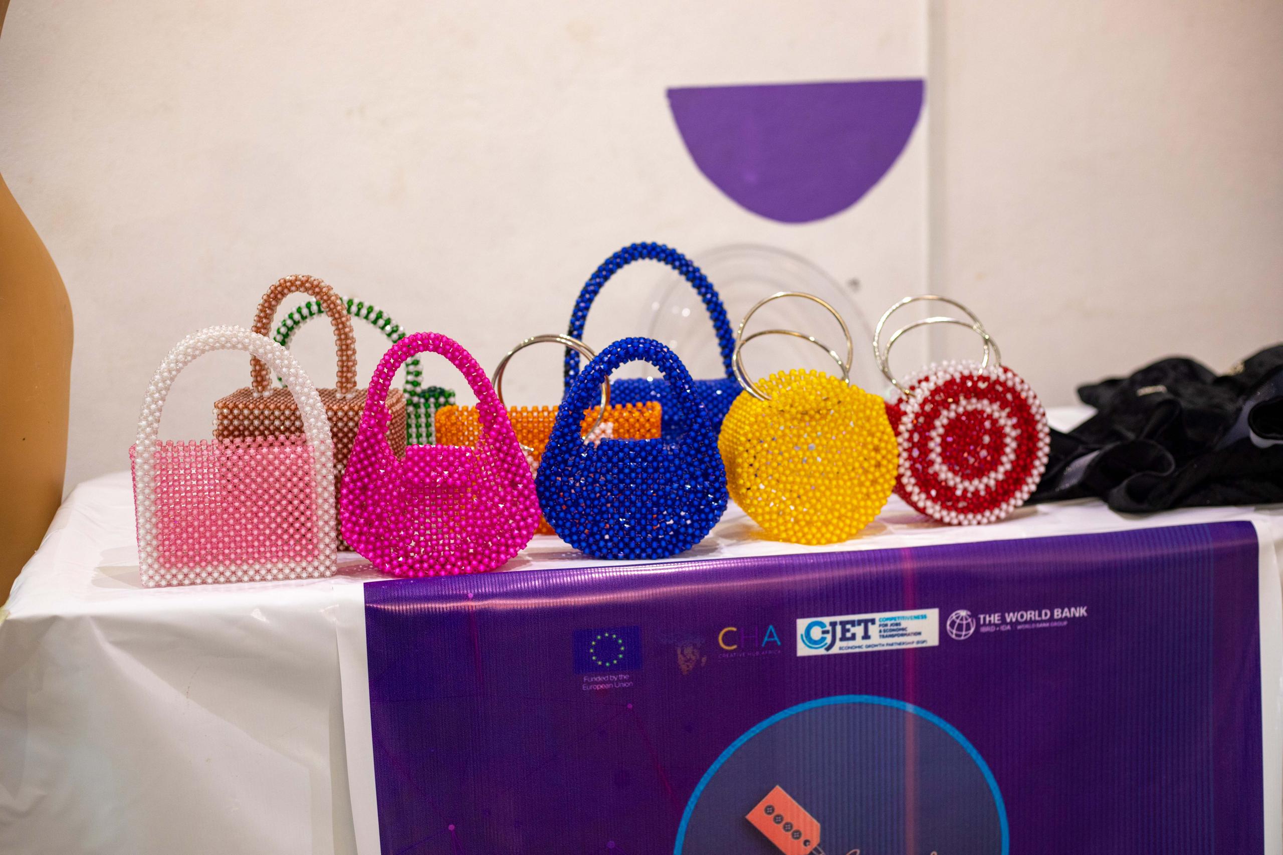 Cashless Market — photo 2